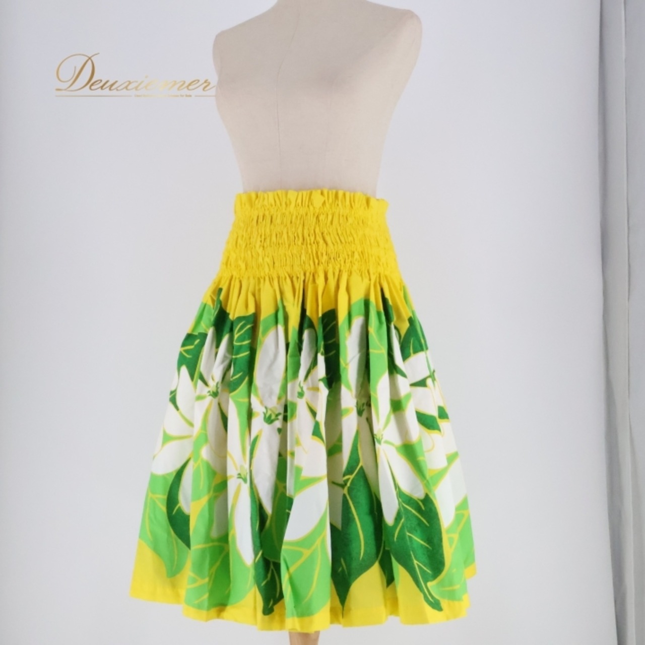 フラダンス 衣装 パウスカート エムエムジェイ イエロー系 MMJ 日本製 シングル シンプル ティアレ柄 かわいい 鮮やか 華やか カラフル 黄 緑 白 ハワイアン アロハ ハワイアンプリント フラ ダンス レッスン 練習 ビビッド イベント レディース