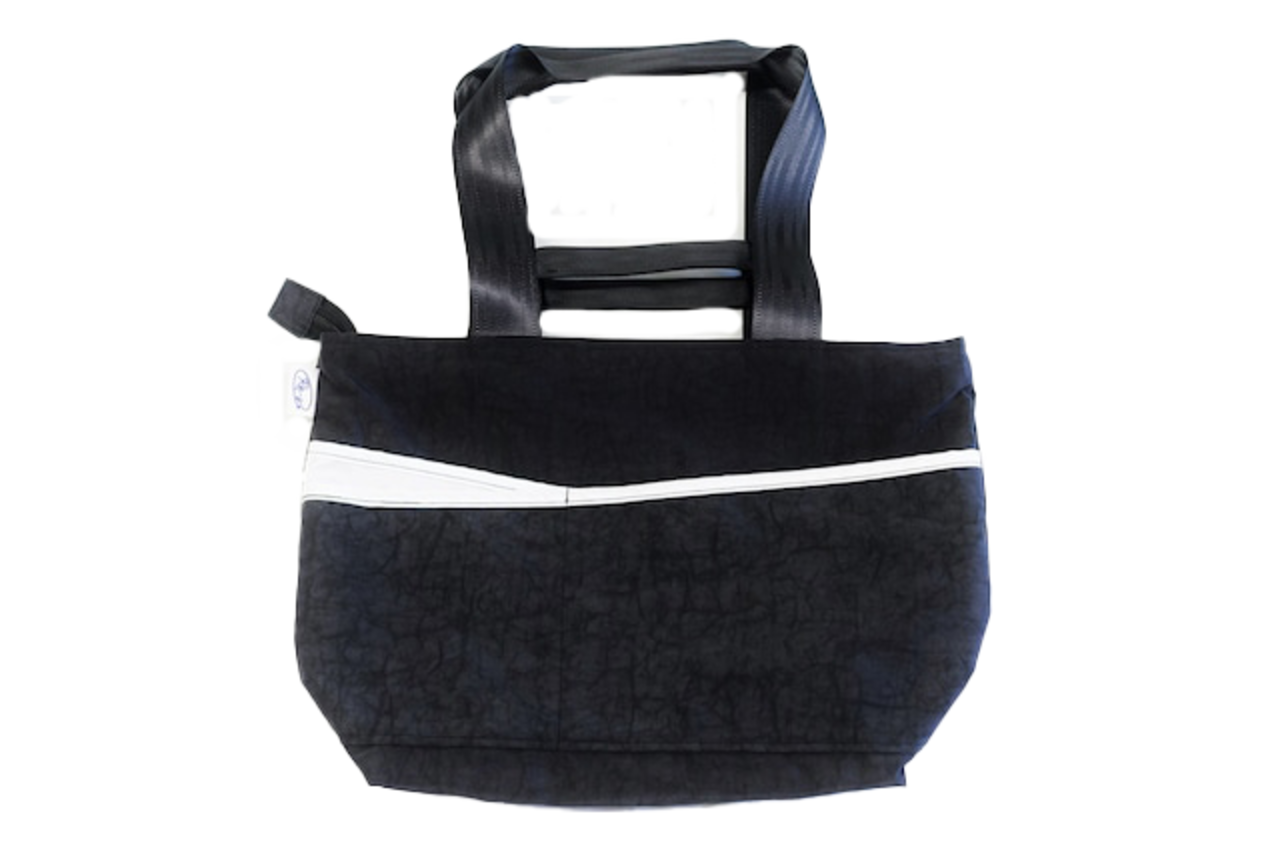 【エアバッグカラートートⅡ　通常版】アップサイクルエアバッグ×シートベルト　made in 東海