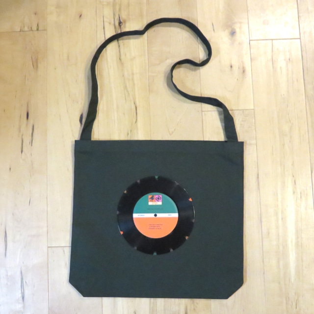本物のレコードを使ったショルダーバッグ 斜め掛けバッグ「bagu」ダークグリーン  ST-001GRN