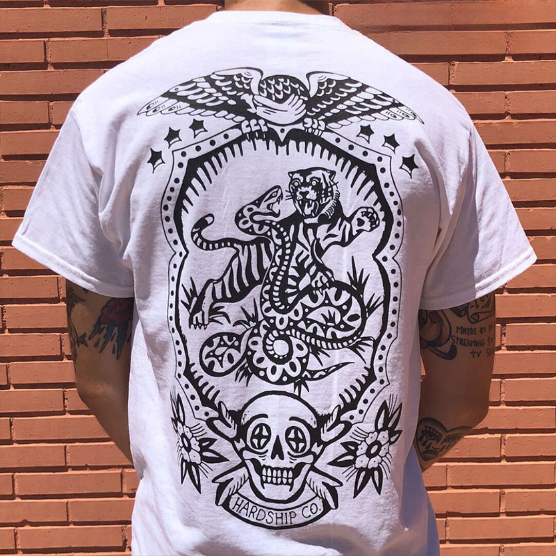 featuring an abstract back graphic T-shirt(GV527)