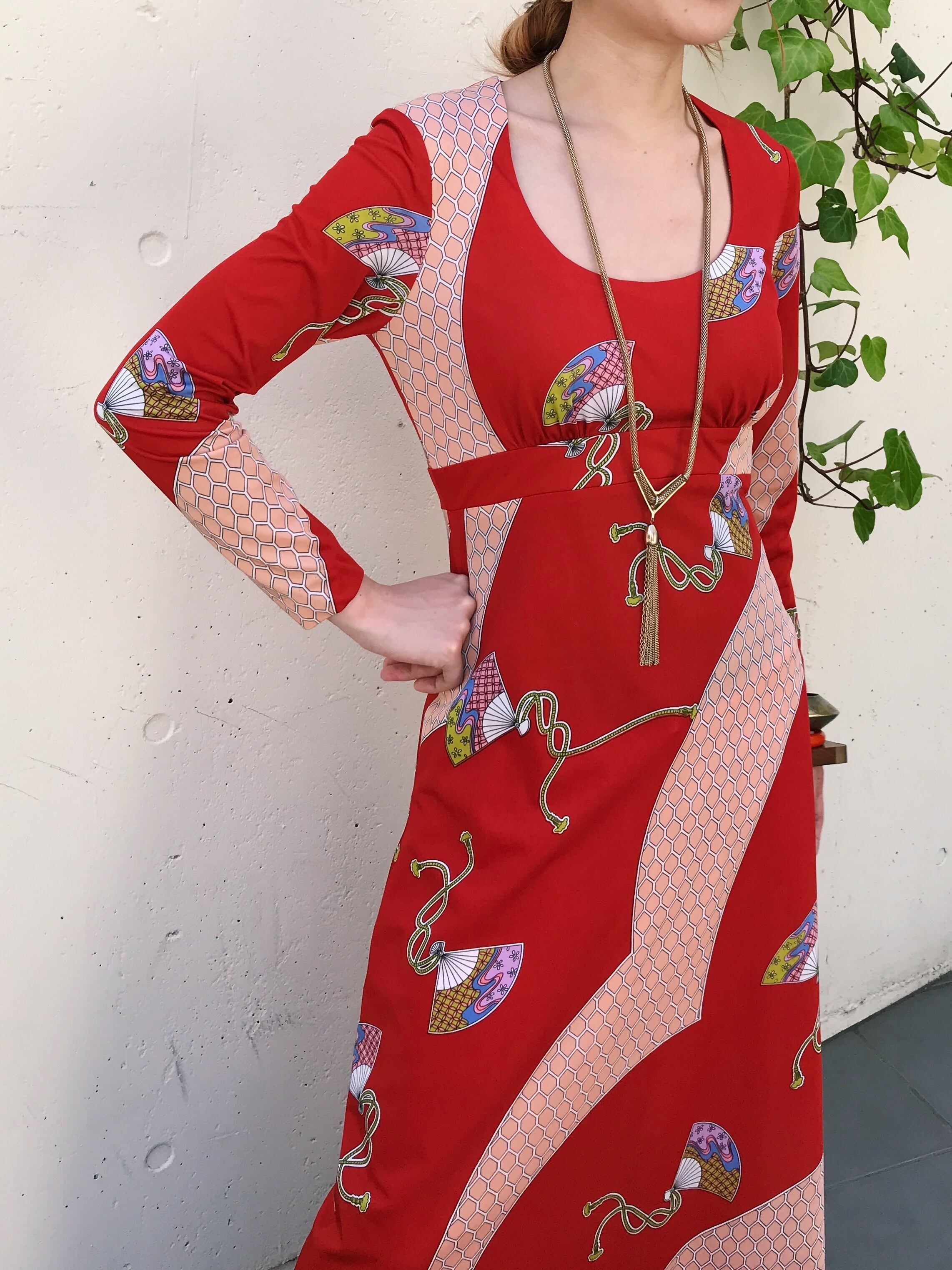 70s Oriental Red Maxi Dress ヴィンテージ オリエンタル 赤 マキシワンピース Riyad Vintage Shop