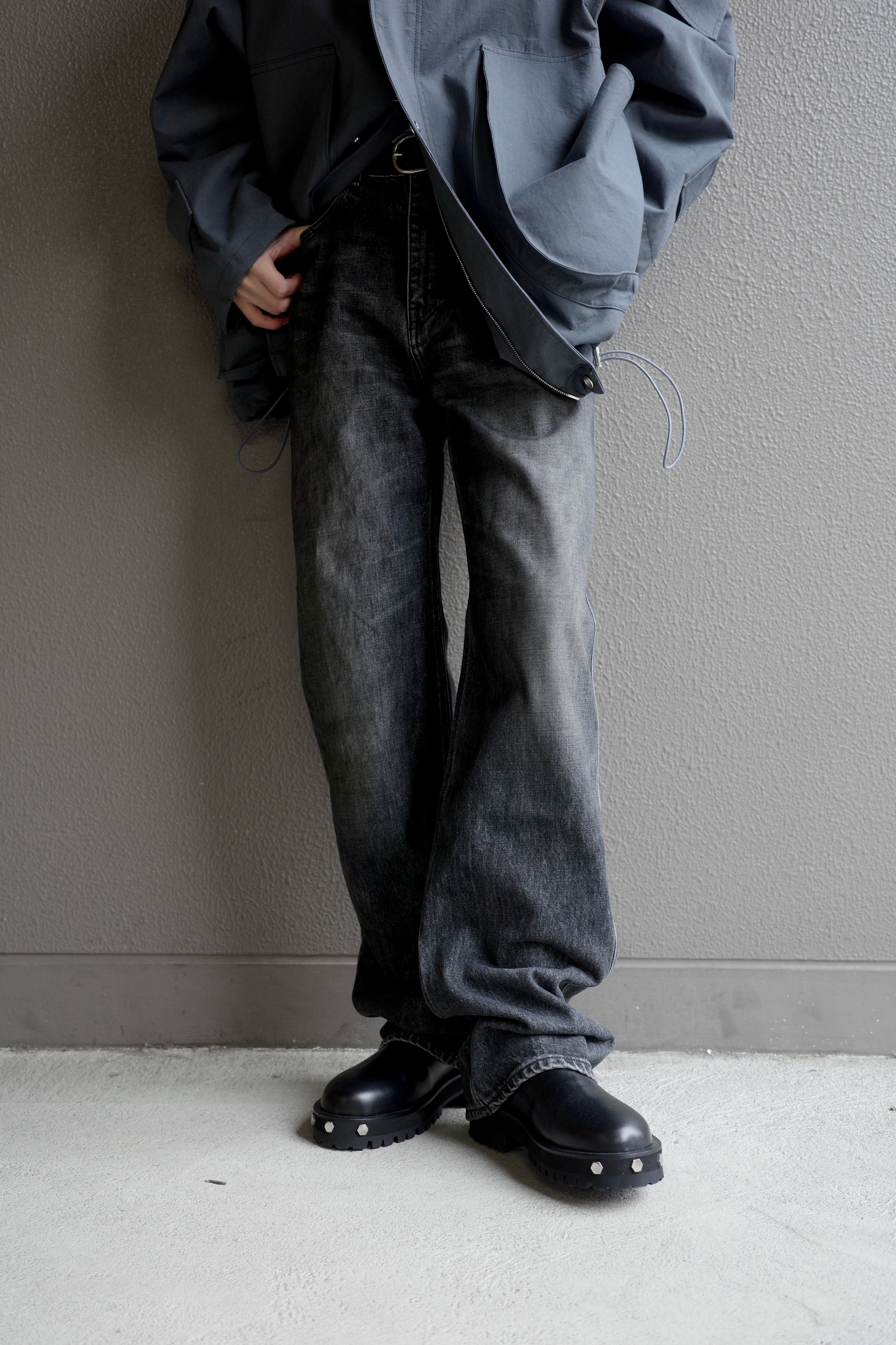 OUAT【OFFICE JEANS -BLACK-】 | lloomm