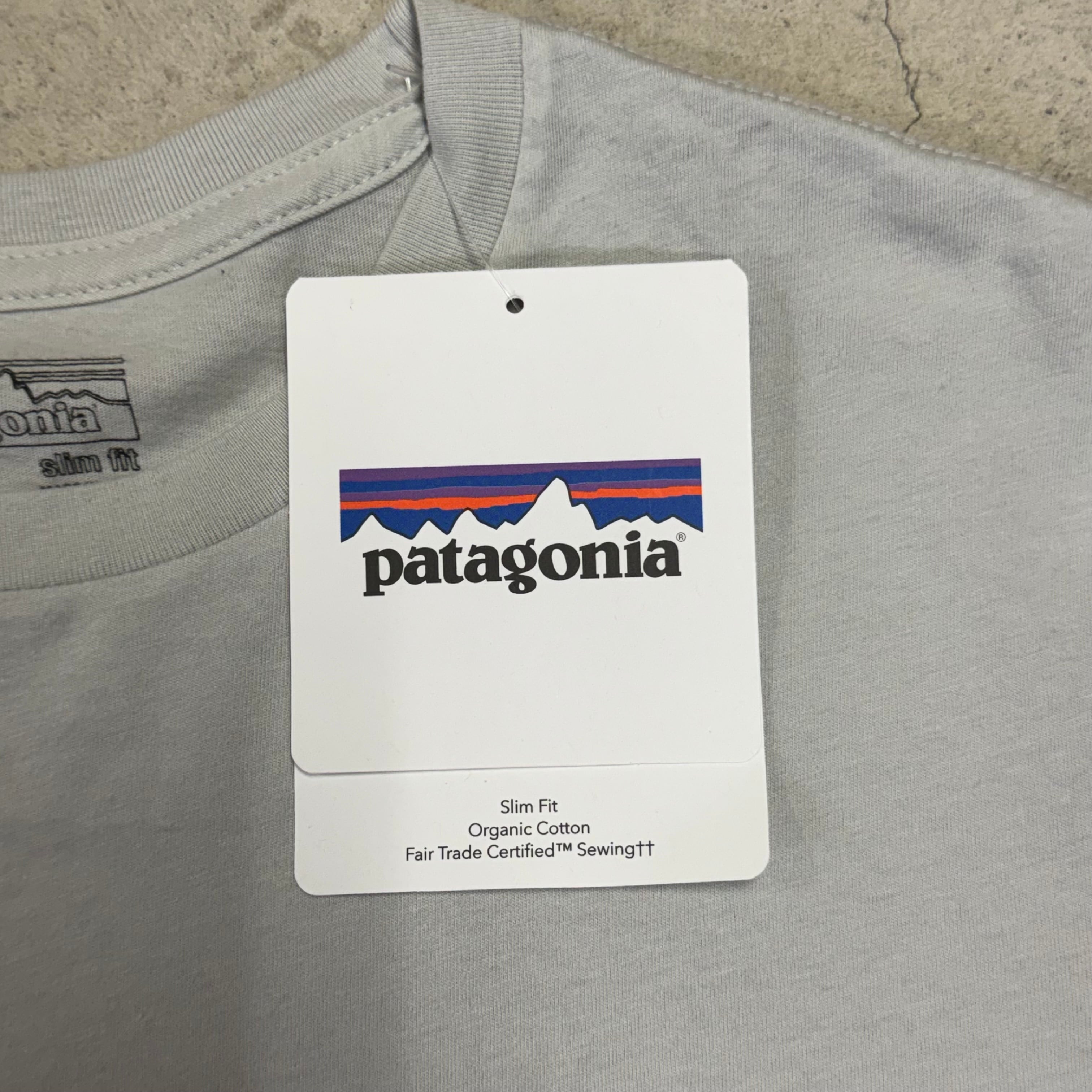 S*u様 入手困難【Patagonia】Fish Native World Tr ④【NEW】PATAGONIA MEN'S ISLE WILD FLYING FISH LIGHTWEIGHT COTTON