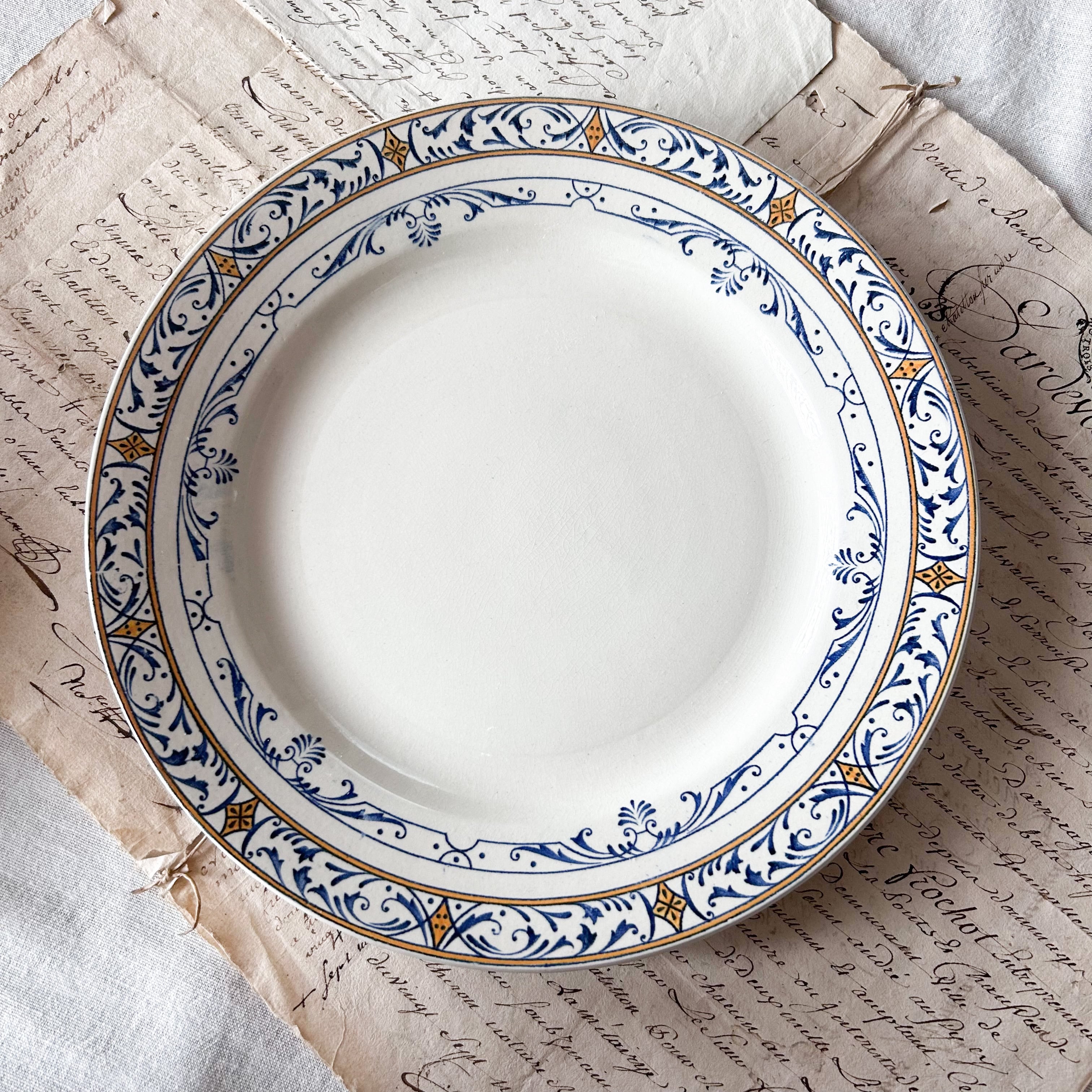 UCサルグミンヌ ジャルディ二エール　ディナープレート A アンティーク食器 フランスアンティーク】 Sarreguemines（サルグミンヌ） Noisettes