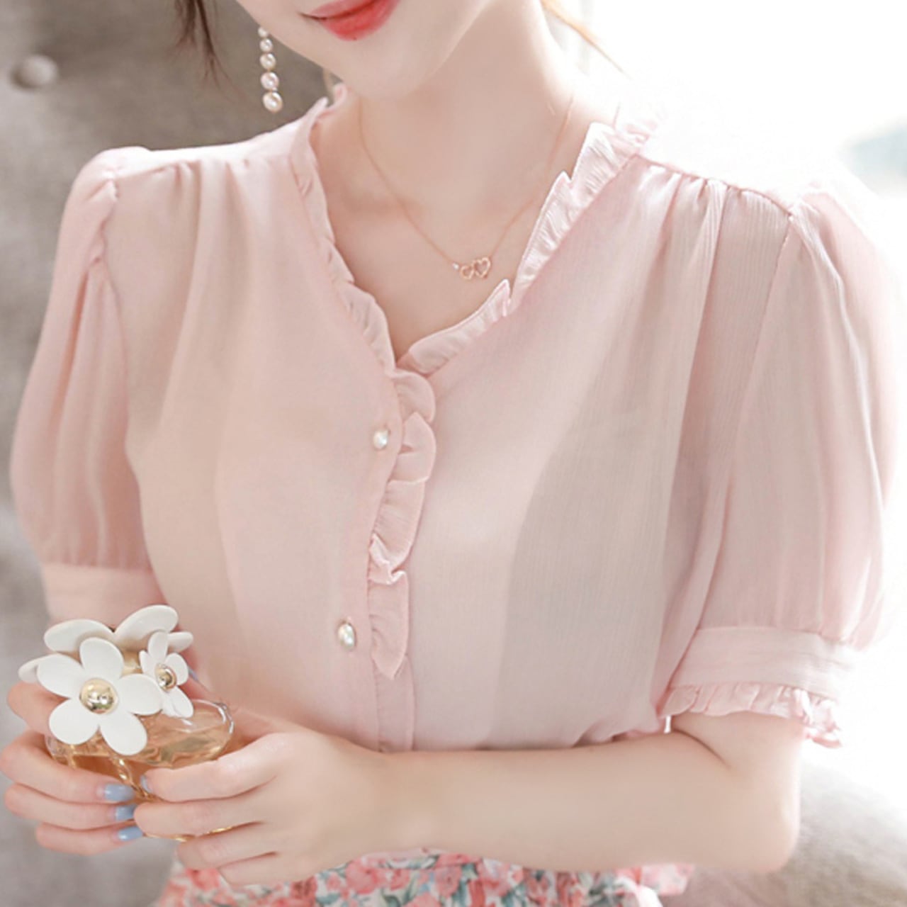 Vネックシフォンブラウス Me0105