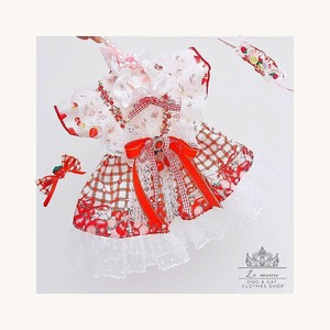 予約（海外ハンドメイド）【№B04652】ストロベリー　ロリータワンピ（オプション：バレッタ・ヘッドドレス）
