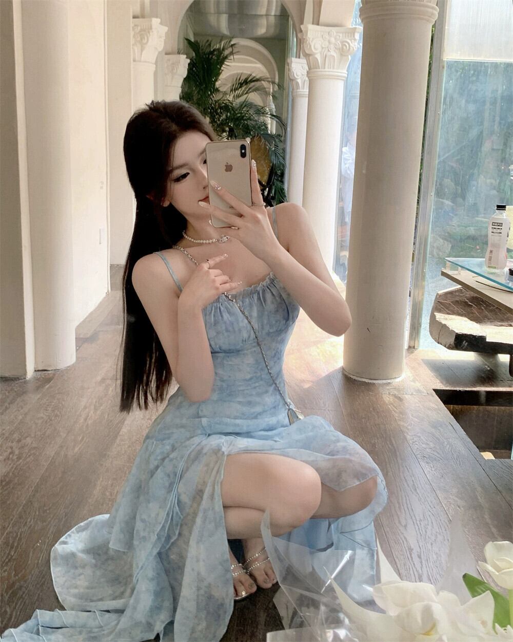 花の甘くてスパイシーなサスペンダードレス女性の夏のスーパー 花の甘くてスパイシーなサスペンダードレス女性の夏のスーパー