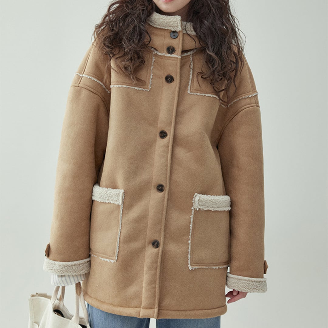 buttoned jacket with camel hood