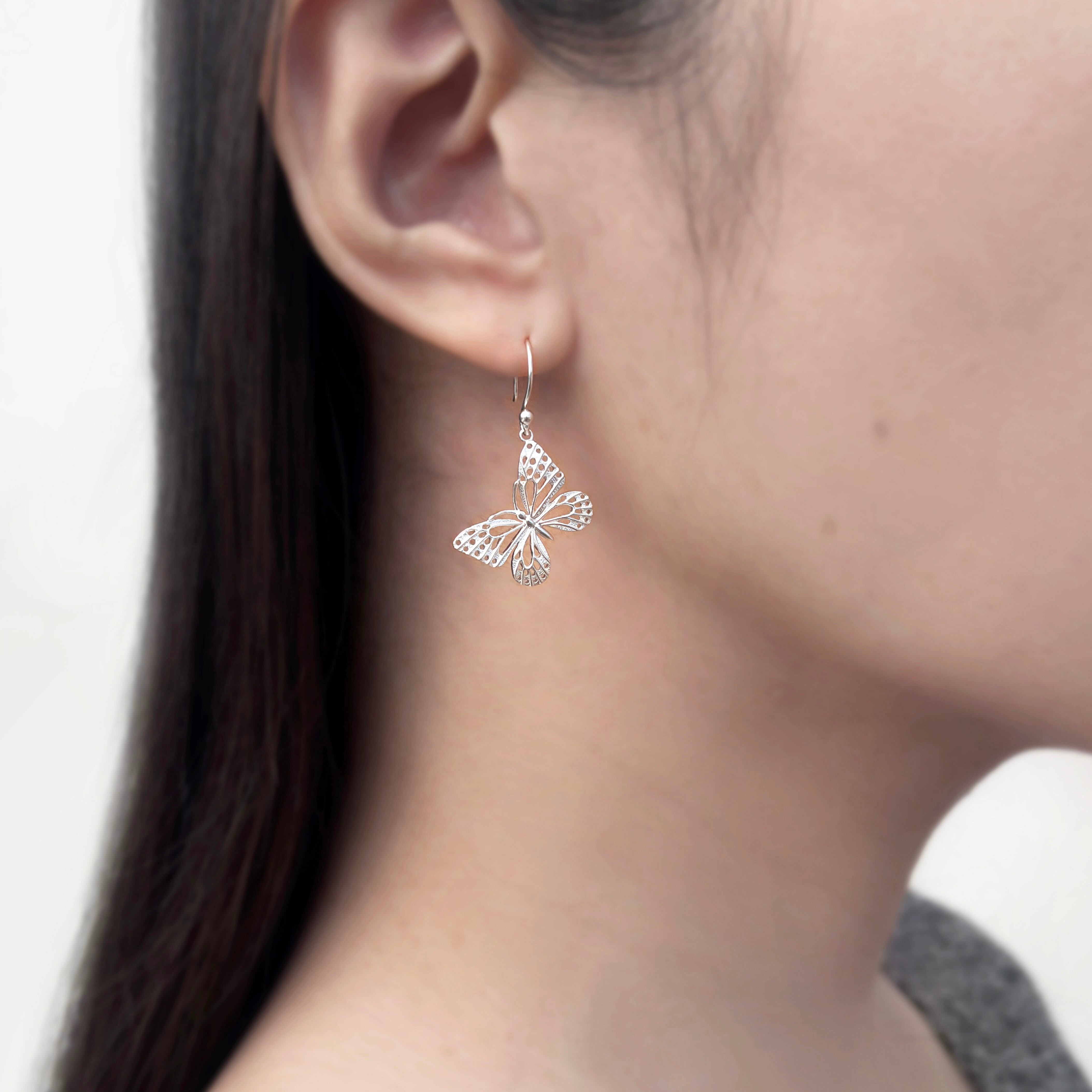 jentlouis silver925ピアス Reverse Hoop Earrings – Silver 925 – Jent Louis