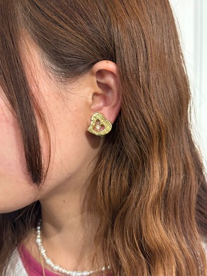 GIVENCHY / vintage heart logo earring.
