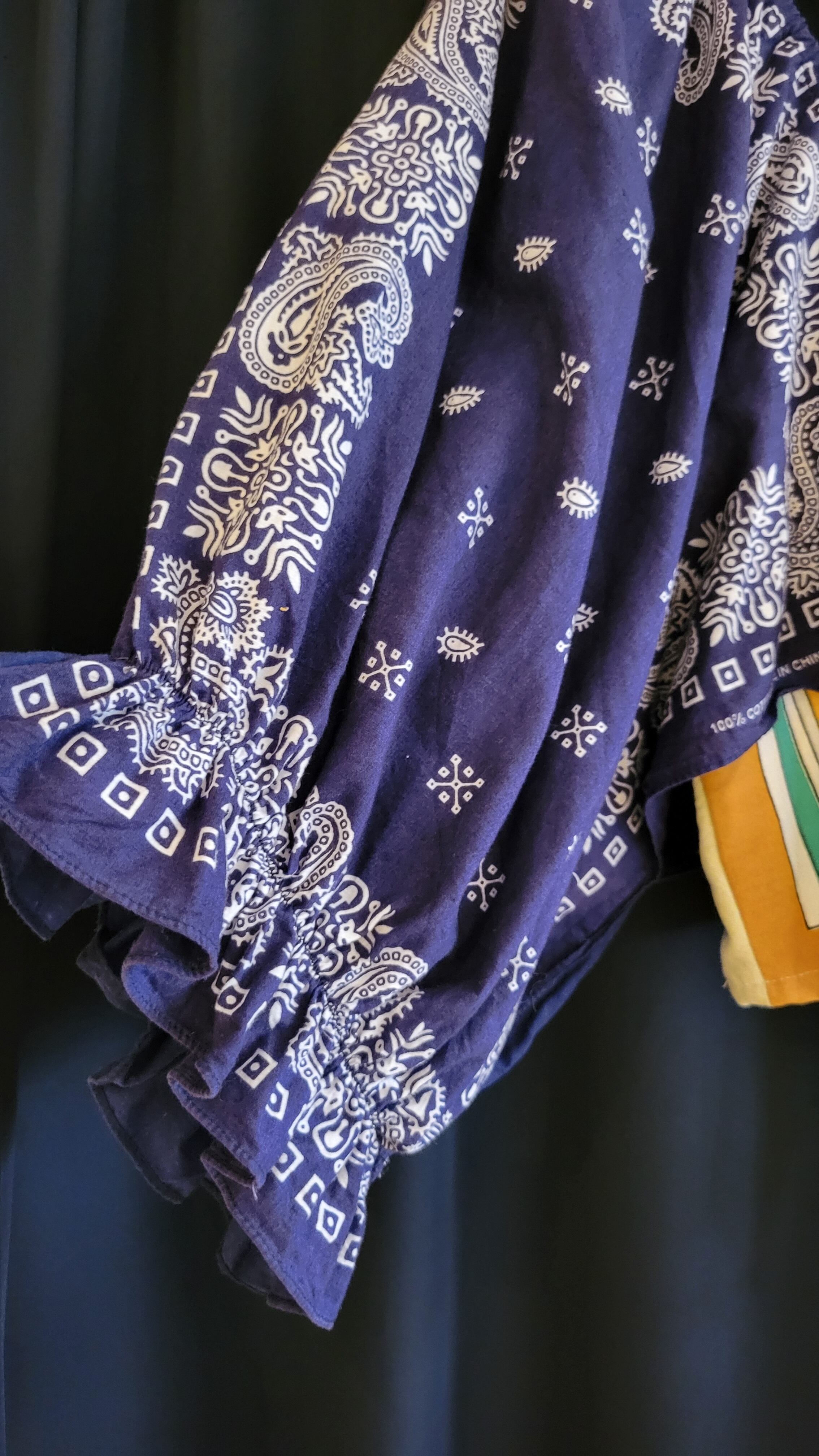 THTP094 ヴィンテージクロス×バンダナ リメイクトップ NAVY | alocasia