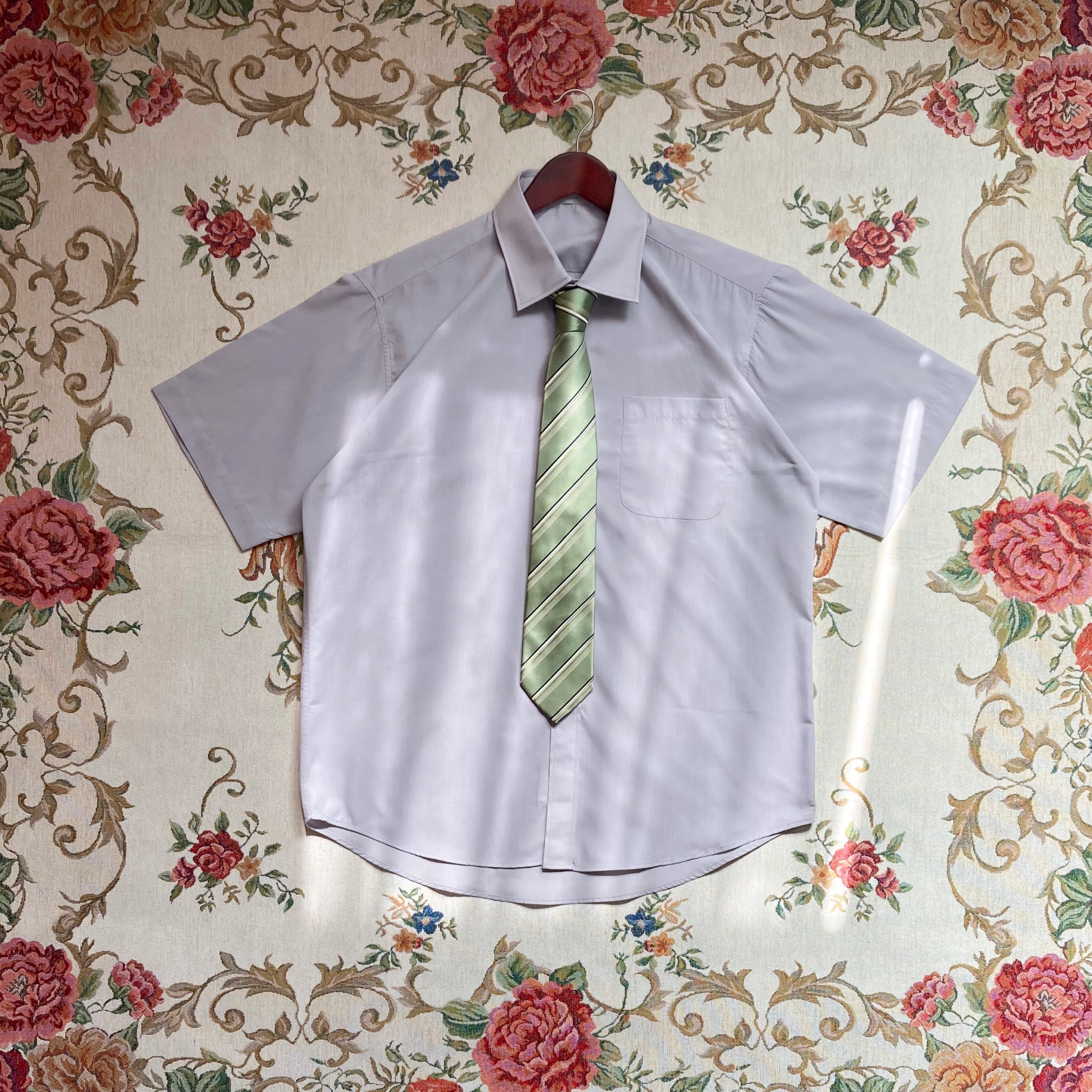 shirt & necktie【set】YouTube着用