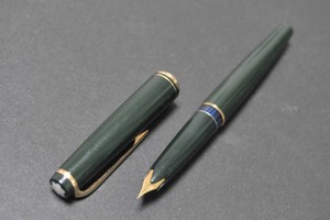 '60s　モンブラン Ｎｏ ２２　MONTBLANC No 22　（極細字）　14K　　　　　01668