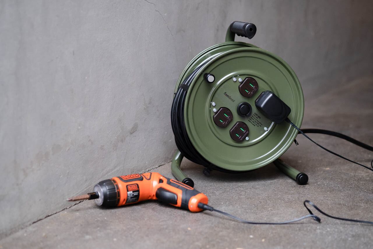 FreshService CORD REEL