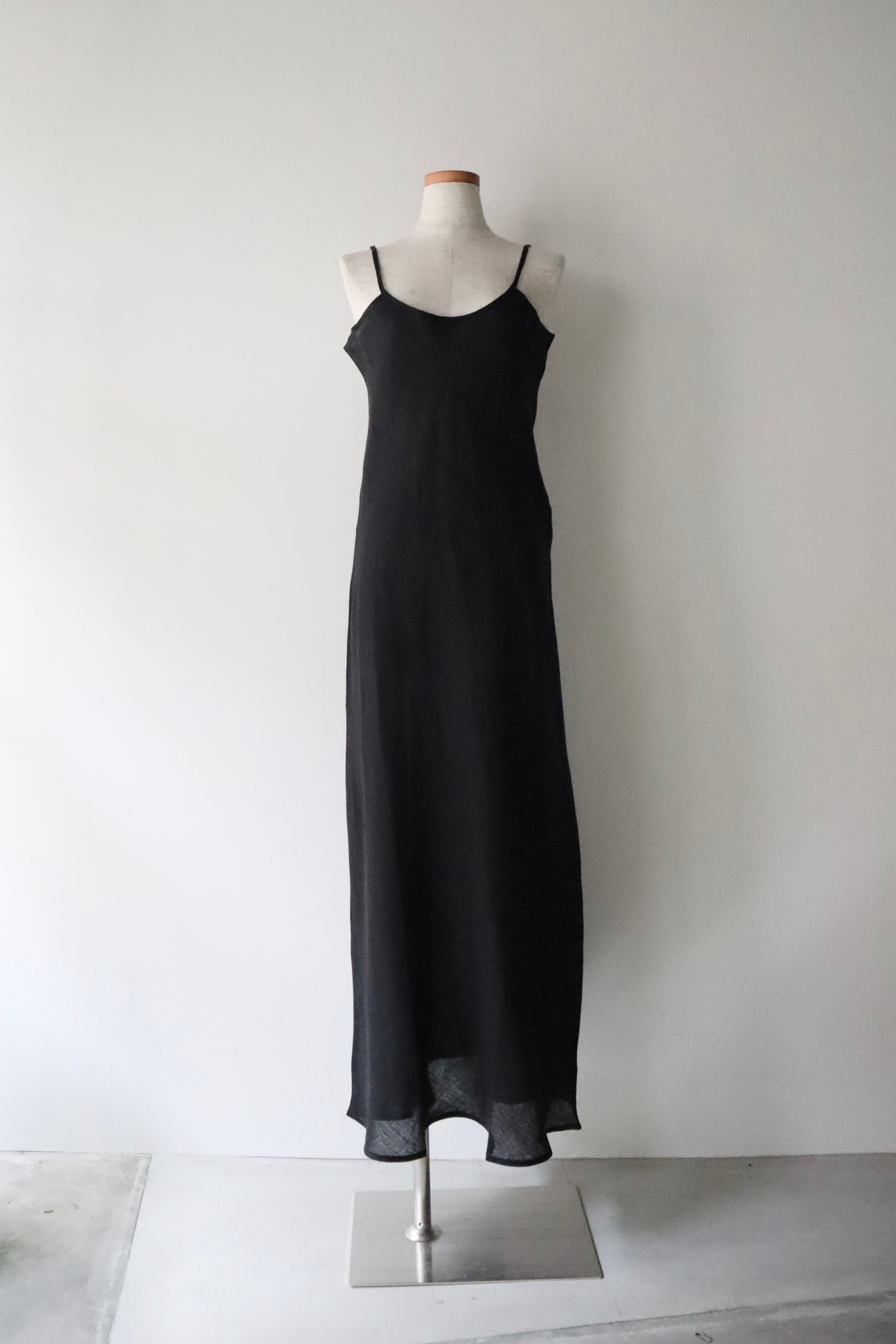BASERANGE】DYDINE DRESS/BLACK | TOLMA.