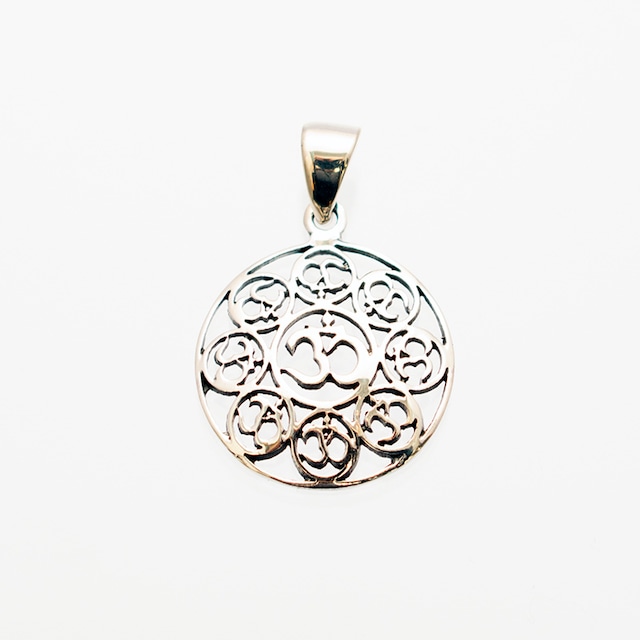 ペンダント　マンダラ０２　Pendant Mandala02