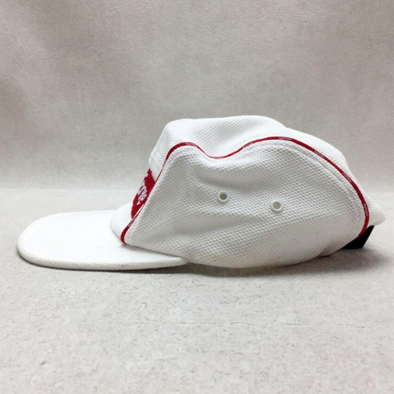 Supreme(シュプリーム)ホワイトベースロゴコットンキャップ/ホワイト