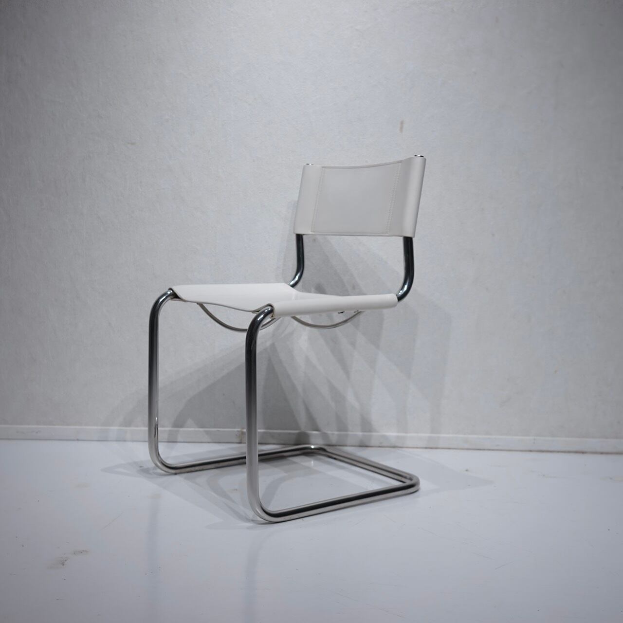 アンティーク　マルト・スタム　カンティレバーチェア マルト・スタム/No.34カンティレバーアームチェア【レザー・スティール