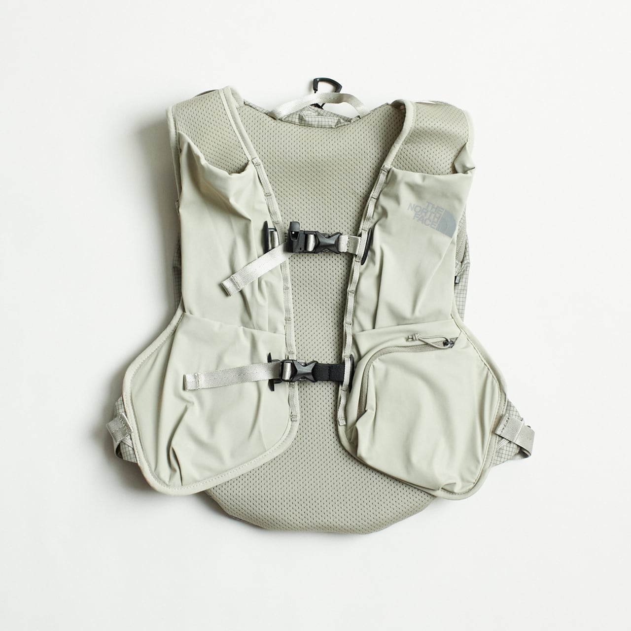 THE NORTH FACE （ザ・ノース・フェイス）アイビス10 クレイグレー (CL