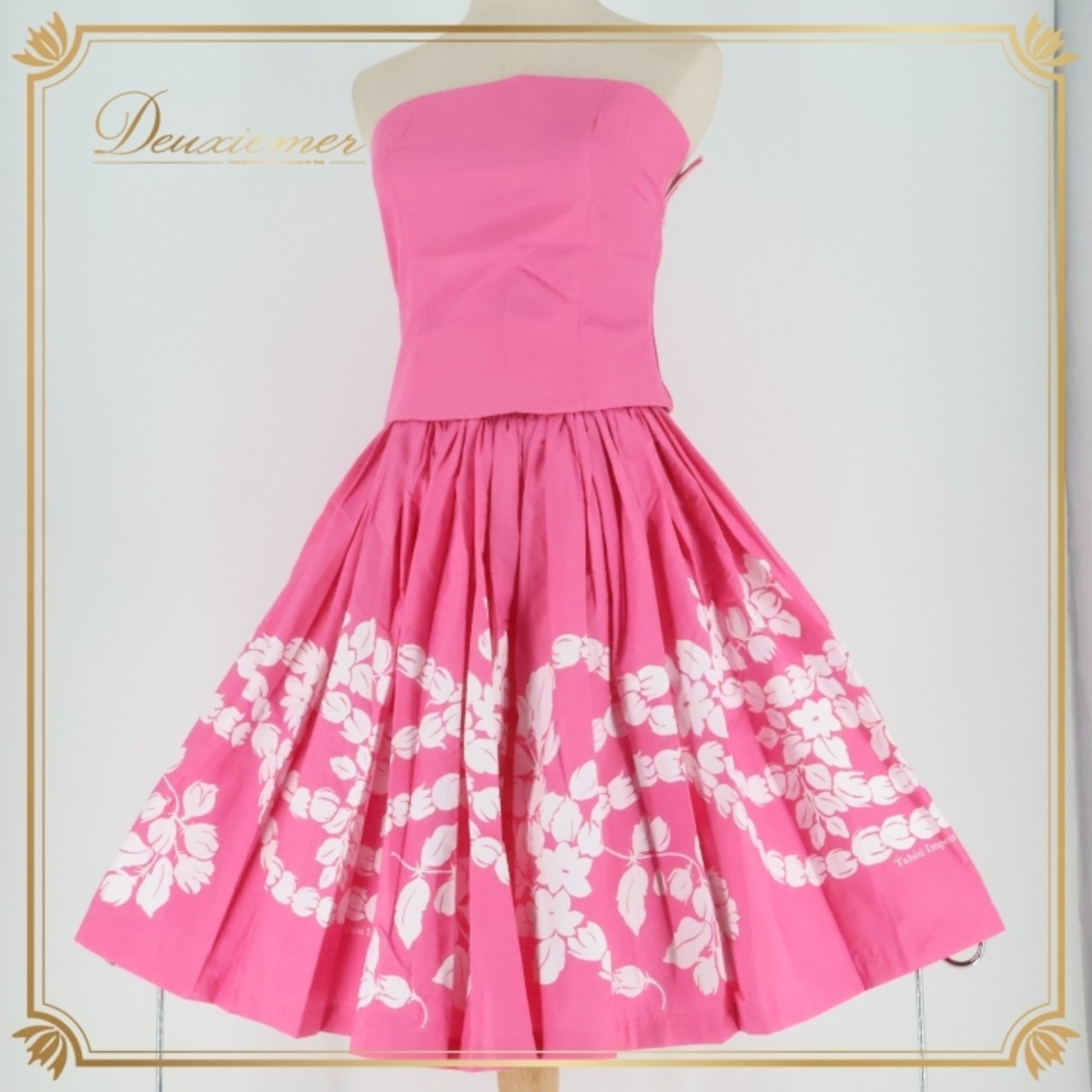 フラダンス 衣装 ツーピース セットアップ 上下セット タヒチインポーツ ピンク系 TAHITI IMPORTS チューブトップ 花柄 かわいい 華やか 鮮やか 明るい 白 ハワイアン アロハ ハワイアンプリント フラ ダンス レッスン 練習