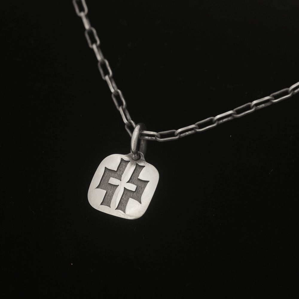 Art Jewelry Ague Ague art jewelryアイヌ模様シルバーペンダント