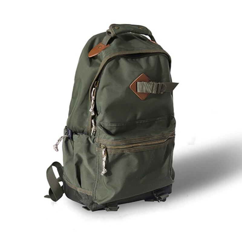 軽量で大容量のビンテージリュックサック A18618