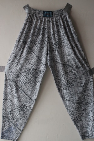 1990's California map pants .  made in usa . size free