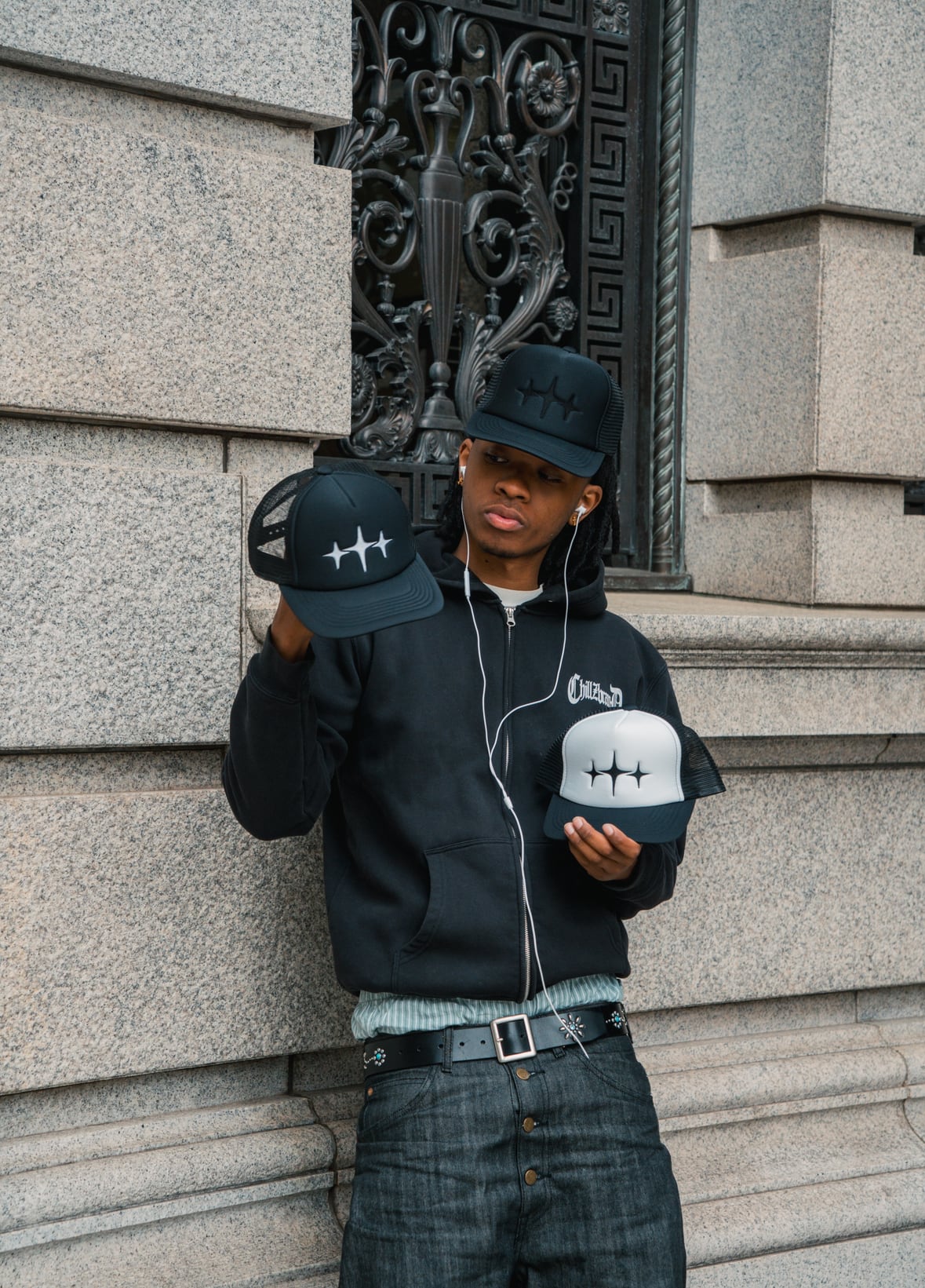 ORIGINAL ZIP HOODIE /BLACK | chillz clothing