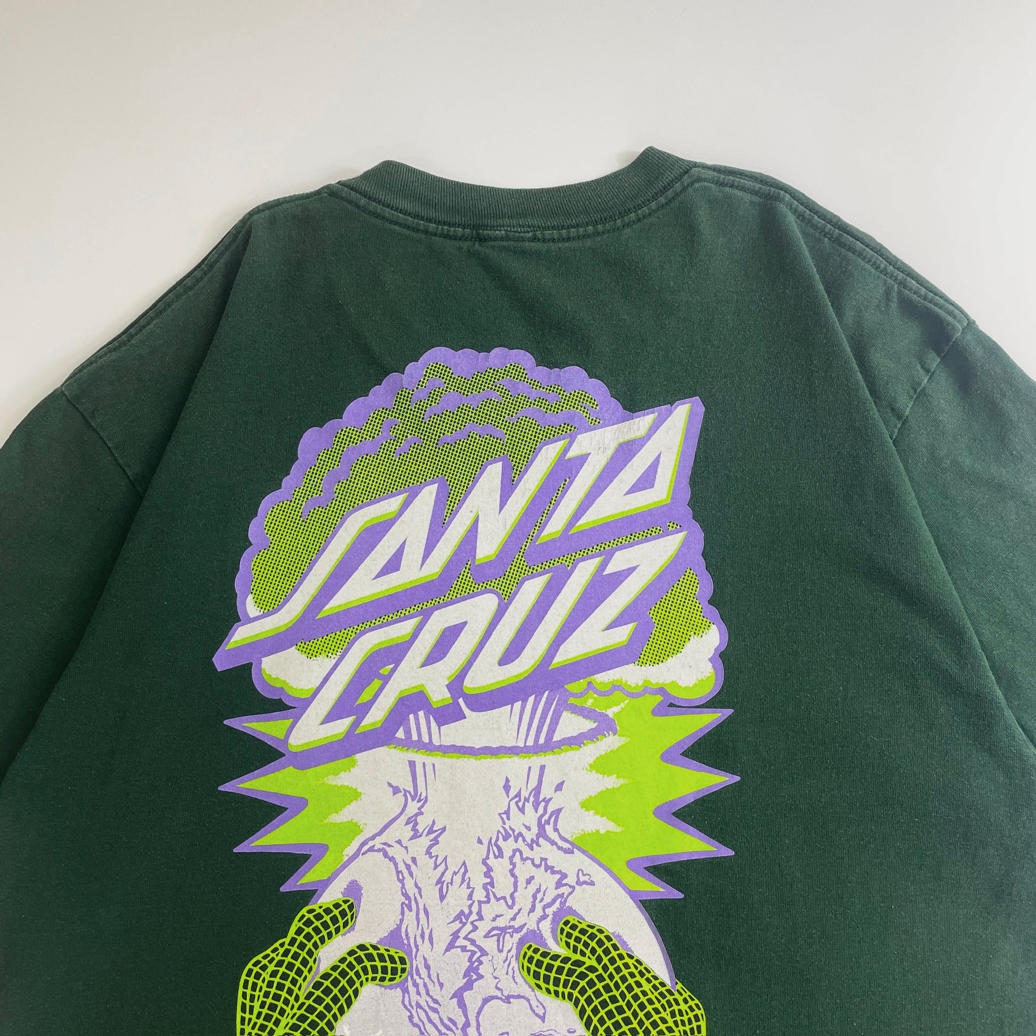 00s Santa Cruz Kendall Back Print T-Shirt