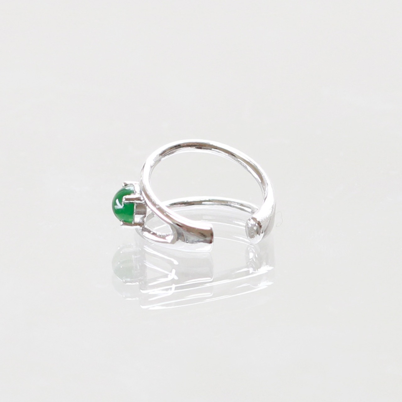 スタイリッシュ翡翠イヤーカフ SV Jadeite ear cuff A貨翡翠 jd_mm1162