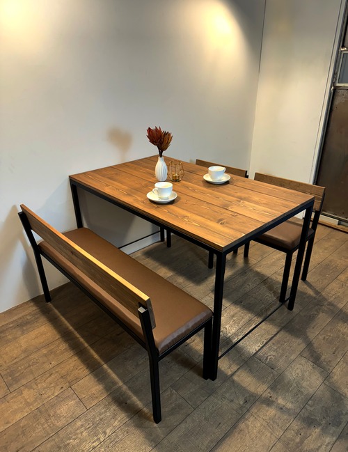 【送料無料】４人掛けダイニングテーブルセット　アイアンウッド　カフェ