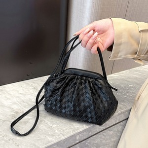 <5カラー>バッグ ショルダーバッグ ポシェット がま口 カジュアル メッシュ 大人可愛い コンパクト シンプル