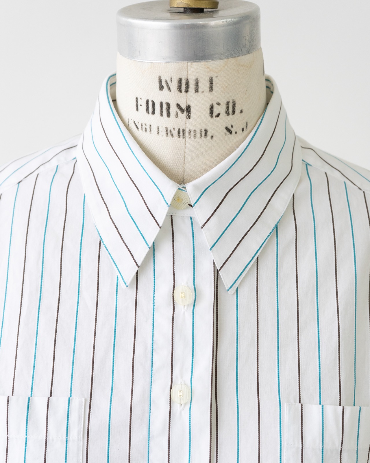 〈CHANEL〉Striped Sleeveless Blouse