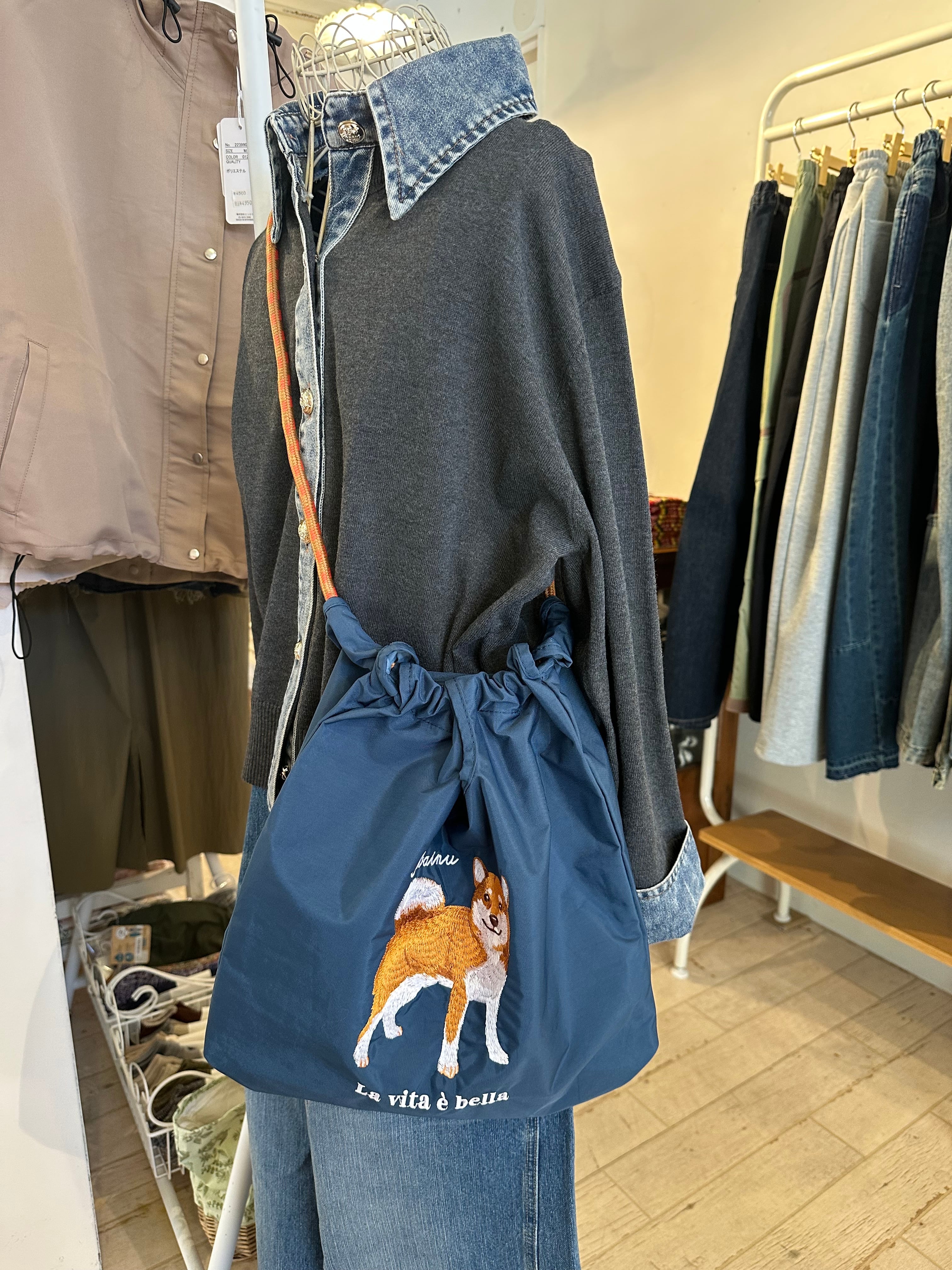 メッシュ刺繍コードトート トイプードル | わんこ雑貨の店 スマイルズ