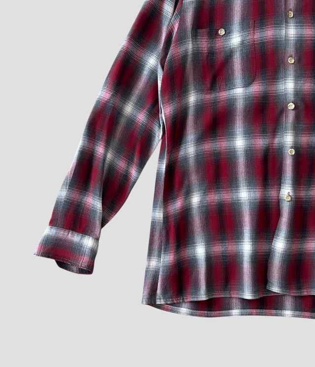 -JC Penny- Vintage 80s L rayon ombre check open collar shirt