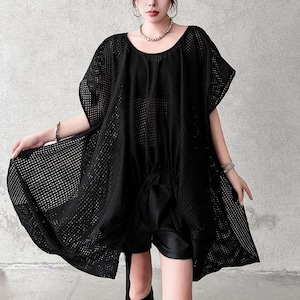 MESH ASYMMETRIC BATWING LOOSE TOP M-17945