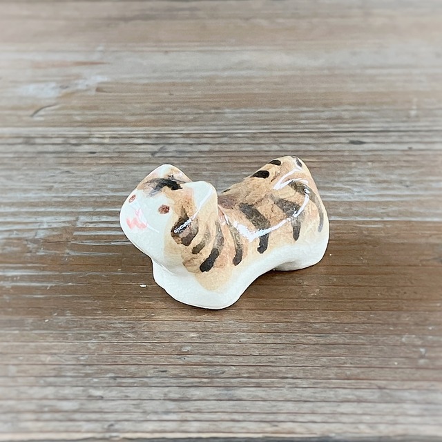 ねこ箸置き（立体）　キジトラ