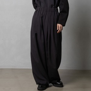 【MARECHAL TERRE】Tuck Pants