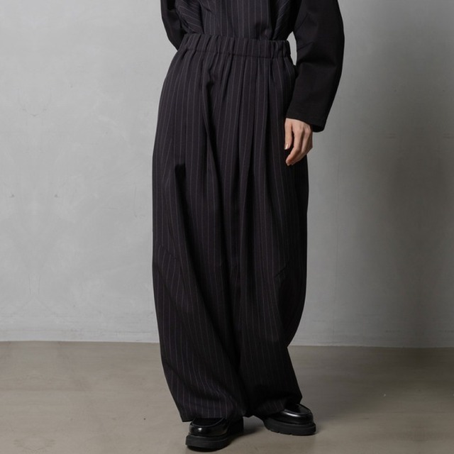【MARECHAL TERRE】Tuck Pants