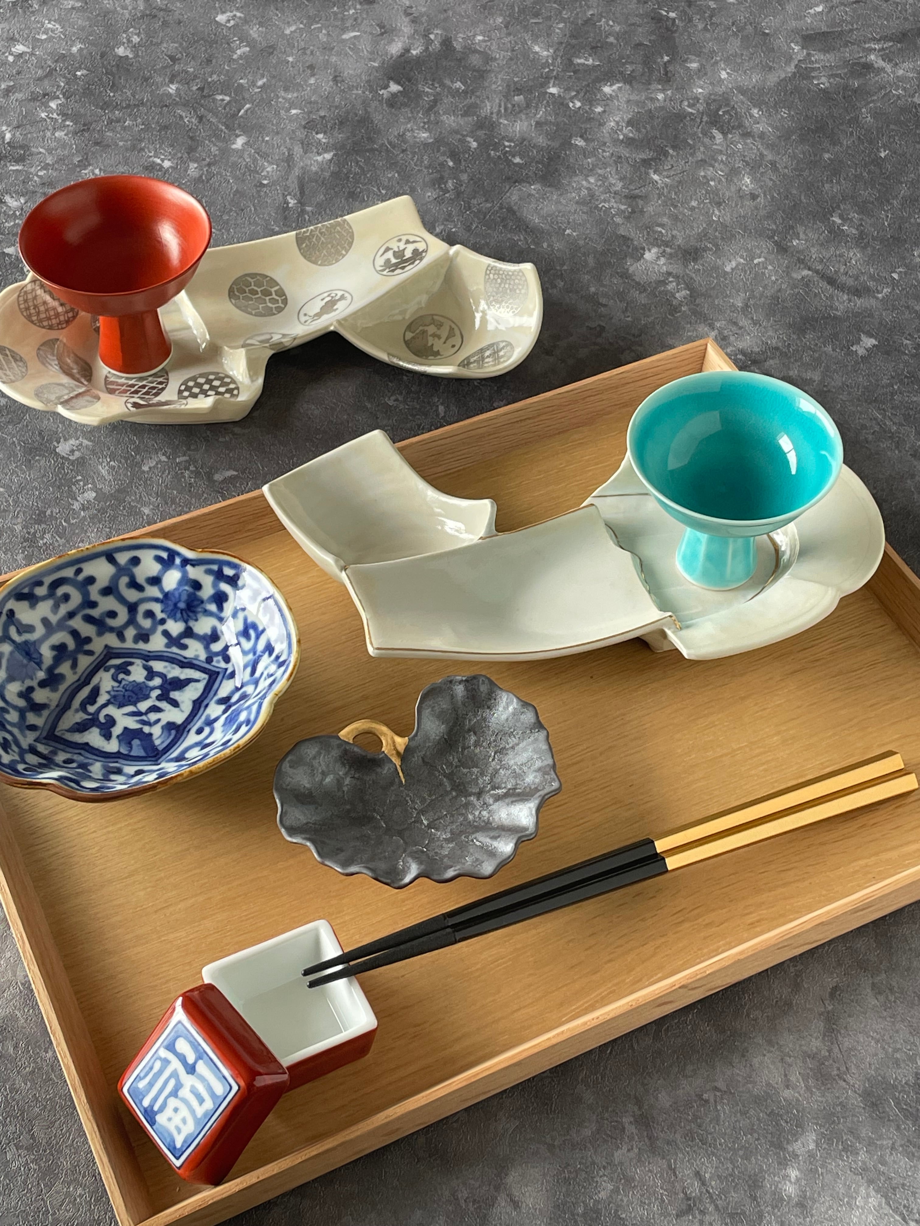 有田焼 福泉窯 高台小付 / 盃 (朱巻) | FUCHIGAMI TOJIKI 有田焼 福泉窯 高台小付 / 盃 (朱巻) | FUCHIGAMI TOJIKI