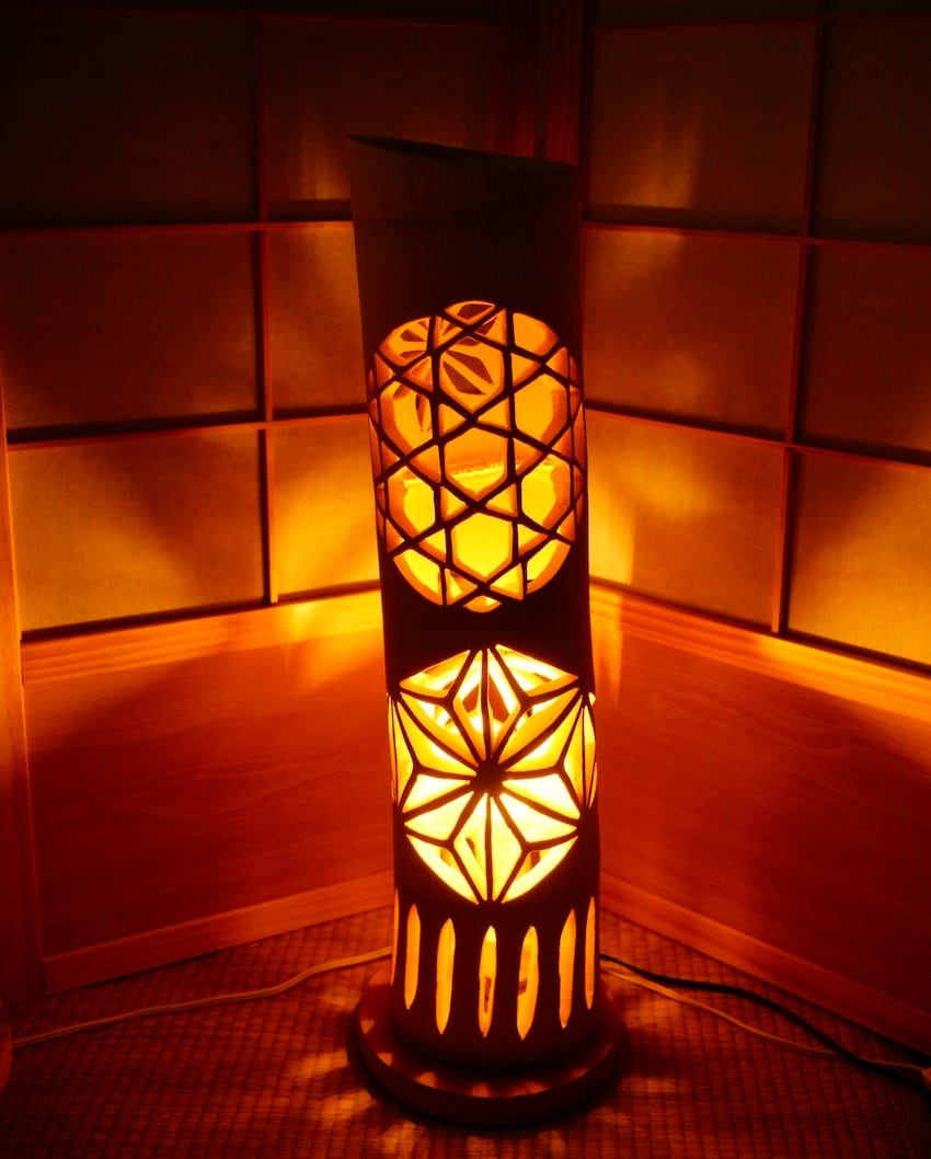 竹灯籠 竹灯り ロウソクの揺らぎ 両面彫り 竹ランプシェイド 〜輝光華