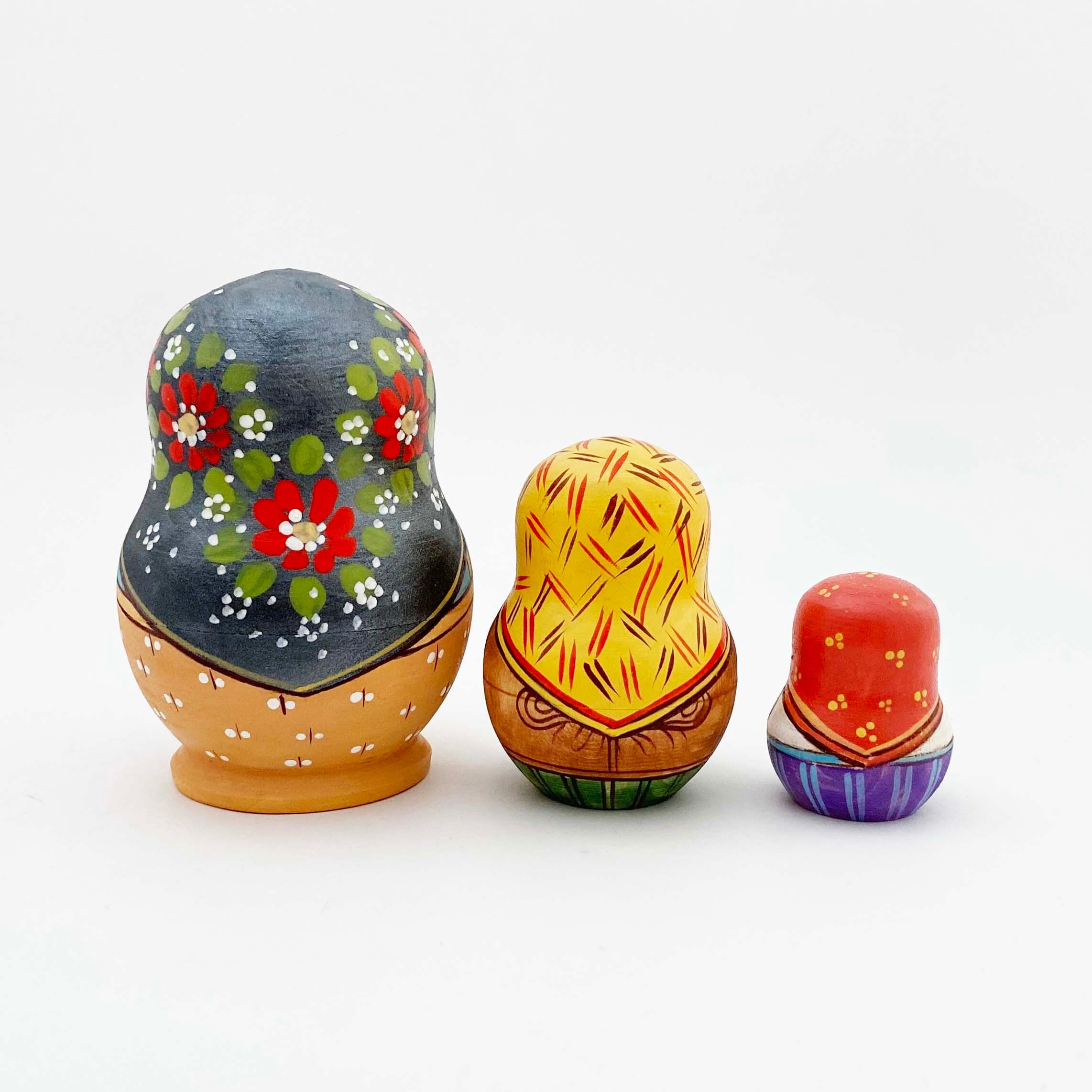 こけし抱っこマトリョーシカ（3個組）ダルマ型 | KOKESHKA