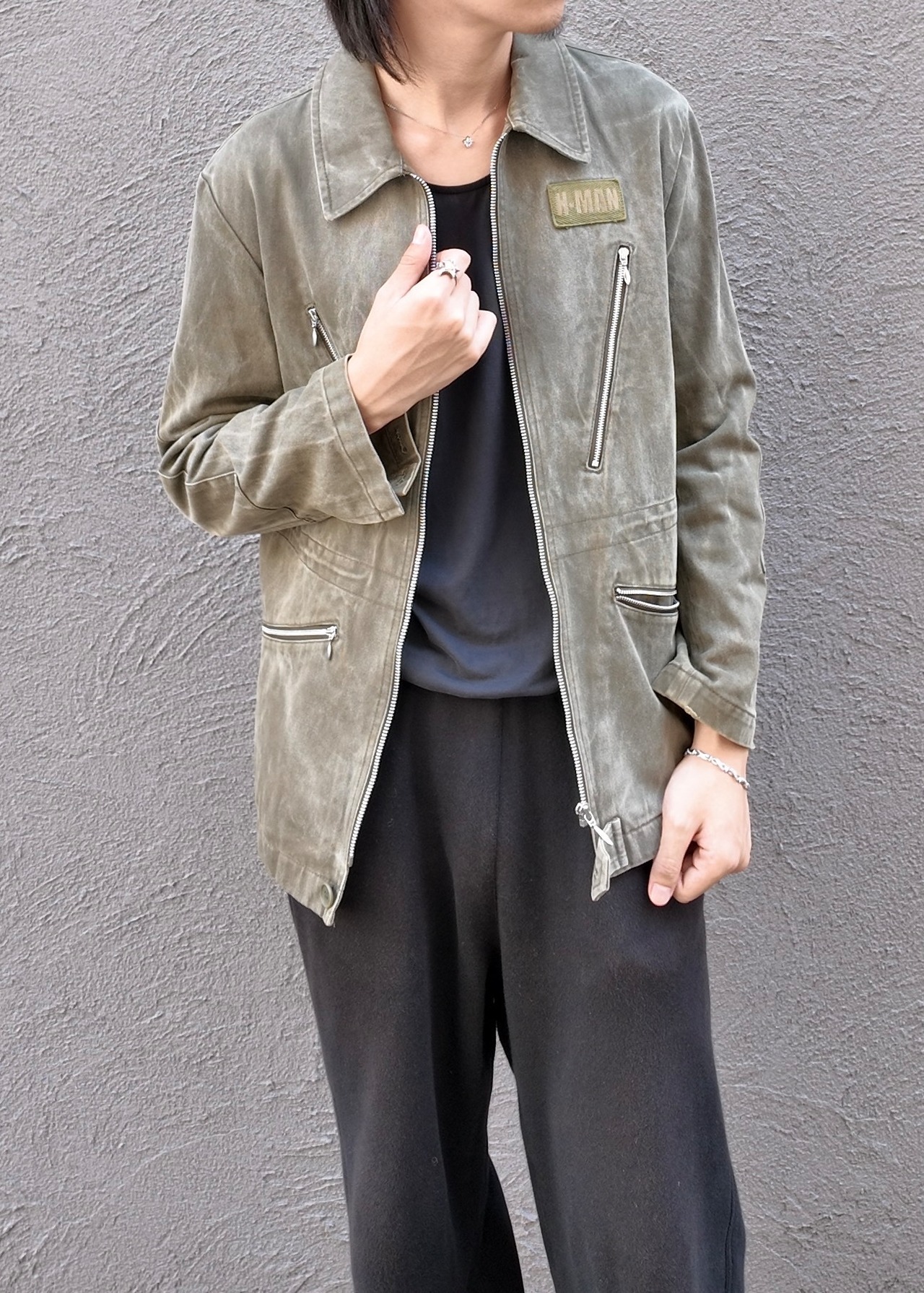 【KATHARINE HAMNETT】zip detail shirt jacket
