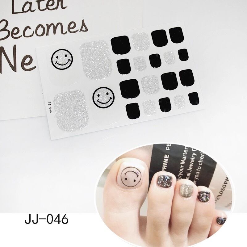 送料無料 予約商品 ニコちゃん ブラック ラメ 透明 簡単 ネイル プチプラ ネイルシール フットネイル Selectshop Aya 送料無料 予約商品 ニコちゃん ブラック ラメ 透明 簡単 ネイル プチプラ ネイルシール フットネイル Selectshop Aya