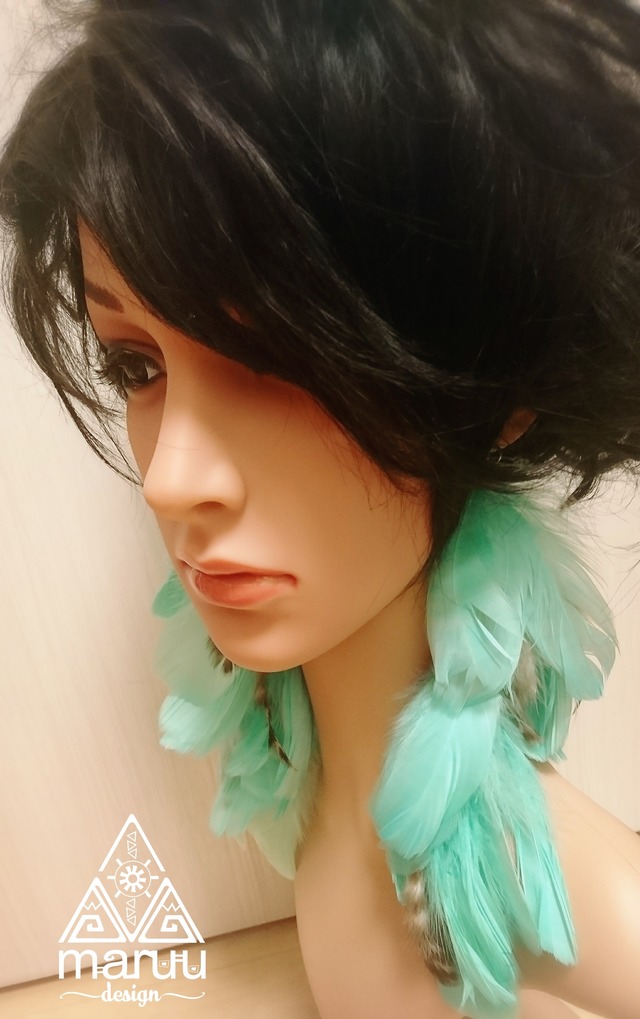 Mintgreen Long Feather earrings