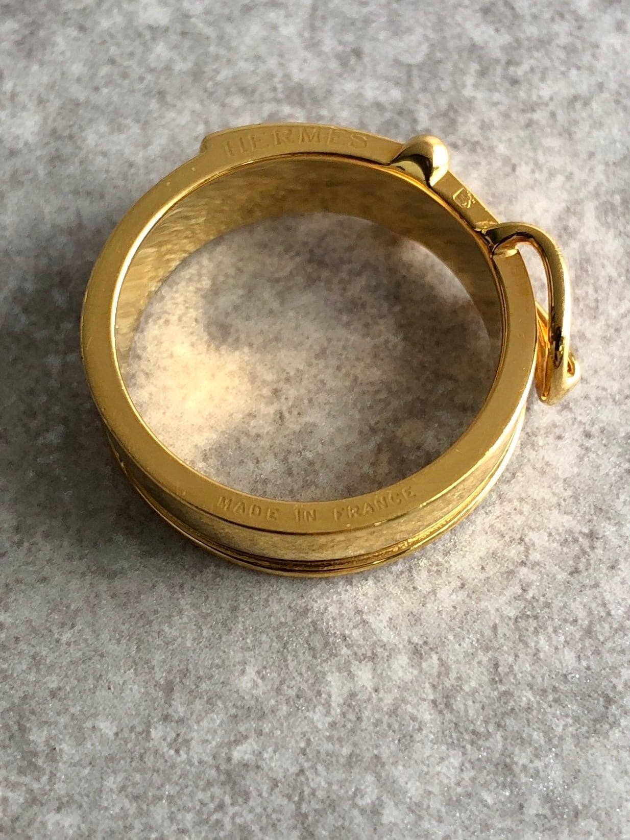 HERMES エルメス スカーフリング 20号 ゴールド ベルトモチーフ