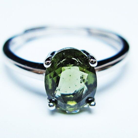 モルダバイト リング モルダウ石 指輪 フリーサイズ 13号 一点物 メール便可 [M便 1/20] 199-693