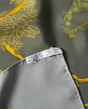 〈Hermès〉Carres 90 Scarf ANIMAL ALPHABET