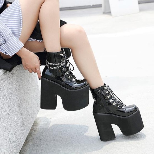 【脚長効果×モード】17cm厚底 編み上げブーツ｜病みかわ ストリート系 主役級ブーツ