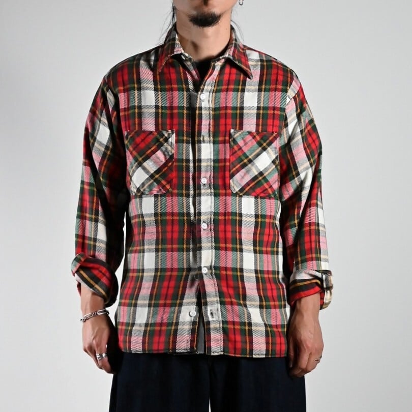 YASHIKI / Shirotsume V-neck Vest | GANKO